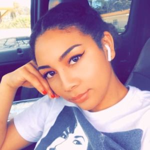 Meet your Posher, Tracy